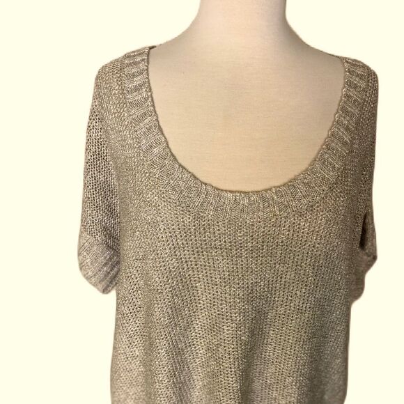 #510 ALICE + OLIVIA Linen Metallic Blend Loose Fit Sweater - Picture 3 of 12